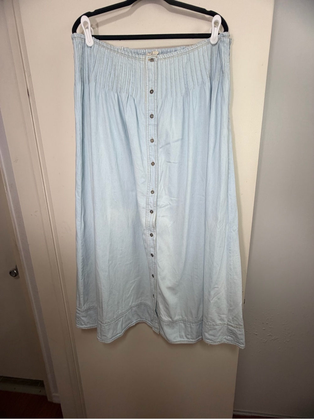 Anthropologie Pilcro Light Wash Cotton Pintuck Basque-Waist Denim Maxi Skirt XL - Picture 6 of 16